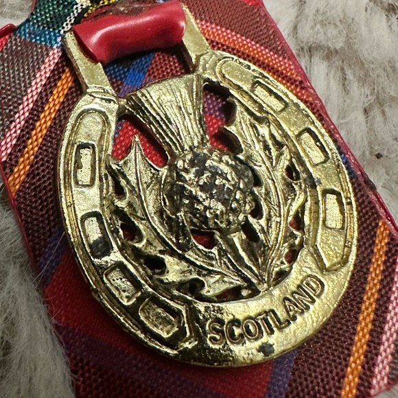 Vintage Card Holder And Keyring - Picture 5 of 10